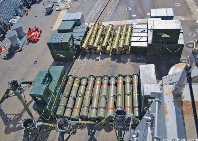 Những tổ hợp tên lửa chống tăng có điều khiển Toophan Iran theo mẫu BGM-71 TOW của Mỹ.