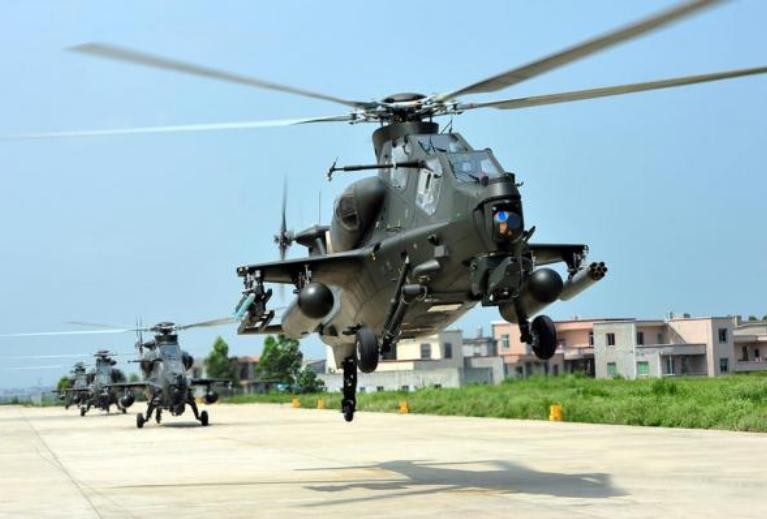 Máy bay trực thăng vũ trang Tập đoàn quân 1 Lục quân Trung Quốc. Ảnh: Guancha