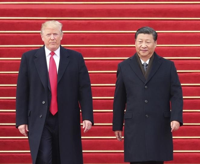 Tổng thống Mỹ Donald Trump và Chủ tịch Trung Quốc Tập Cận Bình. Ảnh: Dwnews.