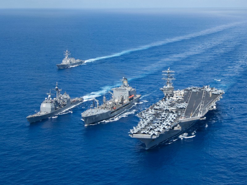 Tổng thống Donald Trump quyết tâm tăng cường sức mạnh của hạm đội hải quân Mỹ để duy trì sự thống trị đại dương