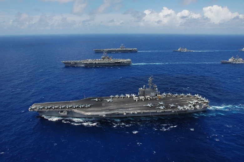 Mỹ lên kế hoạch tập trận rầm rộ ở Biển Đông sau sự cố khu trục hạm Trung Quốc cắt mặt chiến hạm Mỹ tuần tra thực thi tự do hàng hải ở khu vực quần đảo Trường Sa.