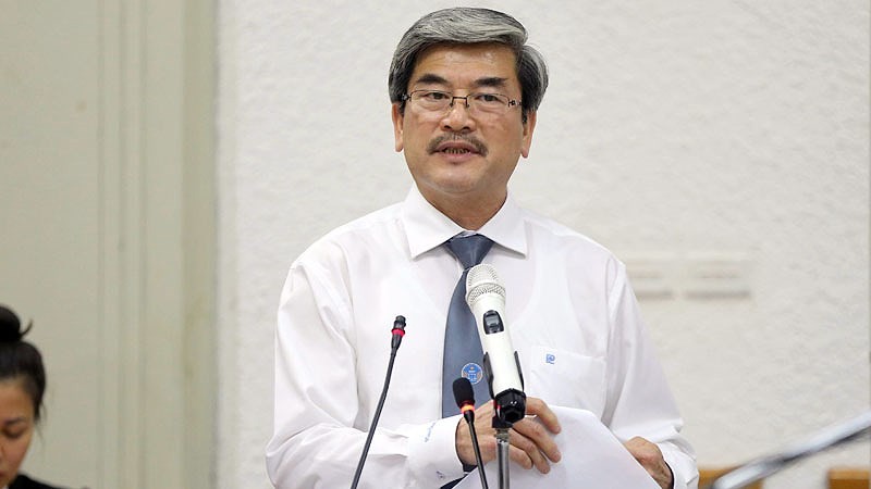 Luật sư Nguyễn Huy Thiệp tại phiên xử đại án OceanBank.