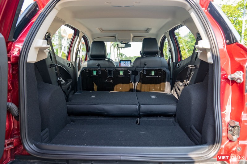 Giữa Ford EcoSport 1.0 AT Titanium và 1.5 AT Titanium, bạn sẽ lựa chọn bản nào? ảnh 37