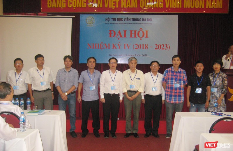 Trong danh sách các thành viên Ban chấp hành mới của Hội Tin học Viễn thông Hà Nội không có ông Nguyễn Kiên Cường - ứng cử viên duy nhất cho cương vị Chủ tịch