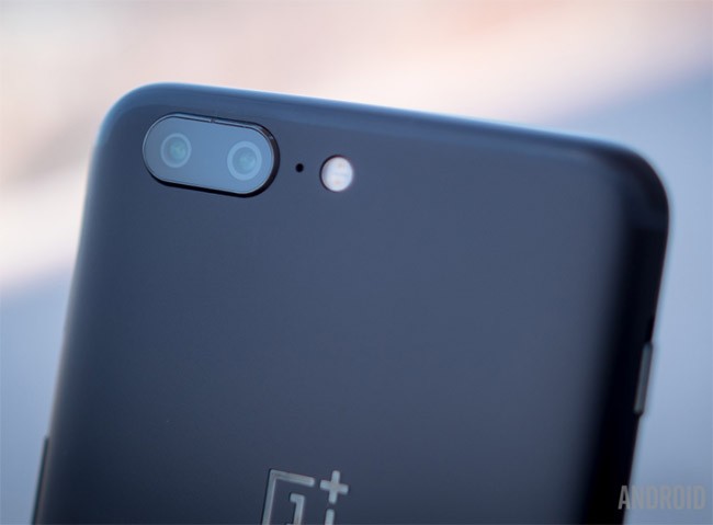 OnePlus 5 ra mắt: nhái kiểu dáng iPhone 7 Plus ảnh 1 OnePlus 5 ra mắt: nhái kiểu dáng iPhone 7 Plus ảnh 1