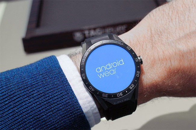 Đồng hồ thông minh chạy Android Wear (ảnh Digital Trend)