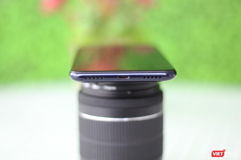 Trên tay ASUS Zenfone Max Plus: “khủng long” tầm trung ảnh 12
