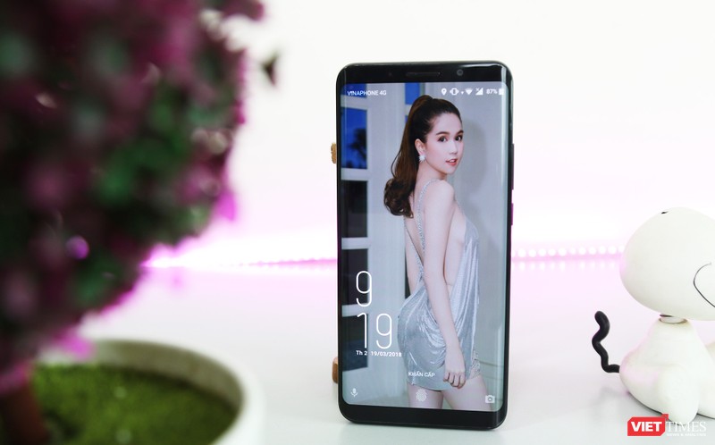 Trên tay smartphone Trung Quốc cao cấp giống Galaxy S9+ ảnh 8