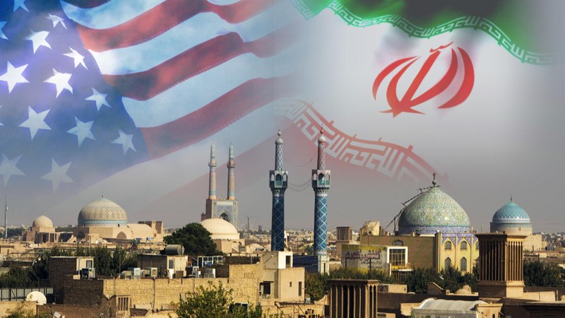 Iran hiện đang phải chịu lệnh trừng phạt kinh tế và vũ khí từ Mỹ (ảnh CNN)