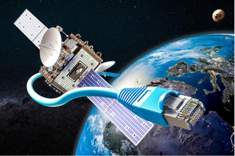 Phủ sóng Internet từ vệ tinh là một dịch vụ đang được Elon Musk triển khai (ảnh: Verdict)
