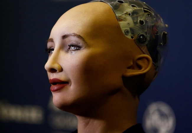 Chân dung Sophia - công dân robot đầu tiên trên thế giới ảnh 2 Chân dung Sophia - công dân robot đầu tiên trên thế giới ảnh 2