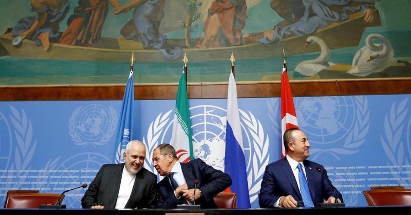 Ngoại trưởng các nước Iran, Nga và Thổ Nhĩ Kỳ trong cuộc gặp tại Geneva hôm 29/10 (Ảnh: Reuters)