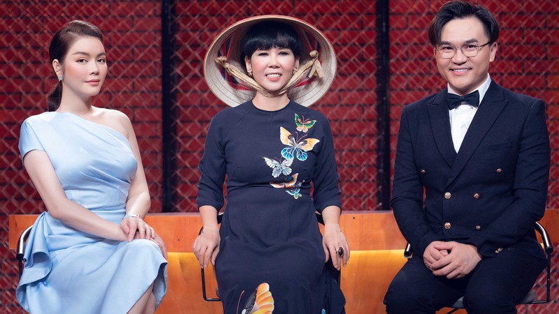 Lý Nhã Kỳ cùng giám khảo Trịnh Diễm Vy của "Đầu bếp Thượng đỉnh" 2019