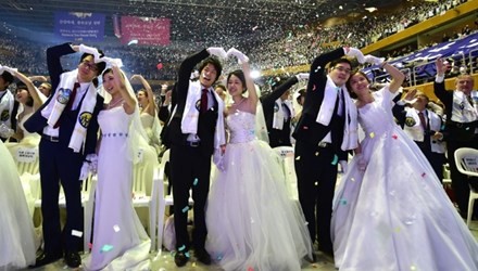 Choáng với đám cưới tập thể 3.000 đôi ở Hàn Quốc