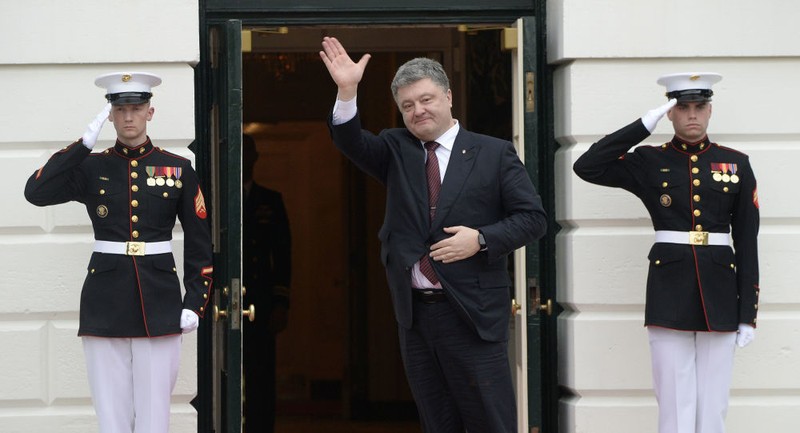 Ông Poroshenko "ngốn" 200 ngàn USD để đi thăm Mỹ