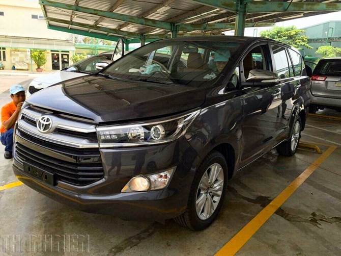 Mục sở thị Toyota Innova 2016 chính hãng tại Việt Nam