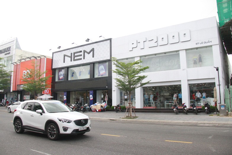 Điểm mặt đất công Đà Nẵng bị bán rẻ, sang tay lãi trăm tỉ - Ảnh 5. Điểm mặt đất công Đà Nẵng bị bán rẻ, sang tay lãi trăm tỉ - Ảnh 5.