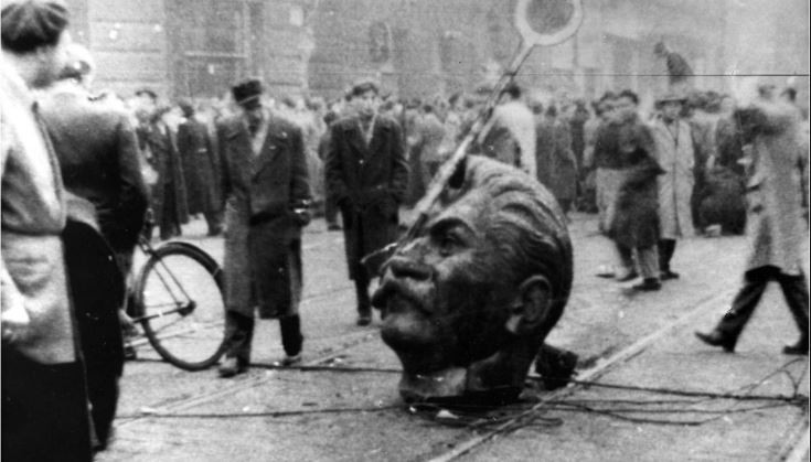 Một loạt các cuộc nổi dậy có quy mô toàn quốc đầu tiên tại một nước cộng sản, chống lại mô hình độc đoán của cộng sản Stalinit.