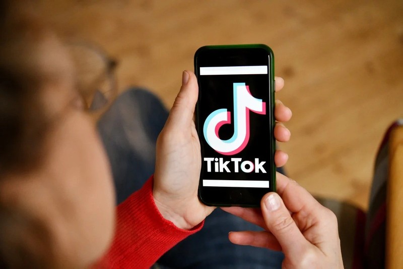TikTok là ứng dụng chia sẻ video ngắn đang được giới trẻ yêu thích hiện nay. Ảnh: TikTok.