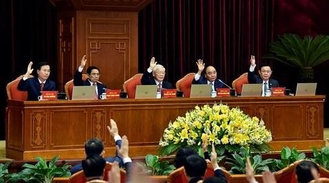 Tổng Bí thư, Chủ tịch nước Nguyễn Phú Trọng cho biết, Bộ Chính trị đã xem xét cẩn trọng cơ sở pháp lý và cơ sở thực tiễn của việc kiện toàn các chức danh lãnh đạo các cơ quan Nhà nước ngay sau Đại hội toàn quốc lần thứ XIII của Đảng. 