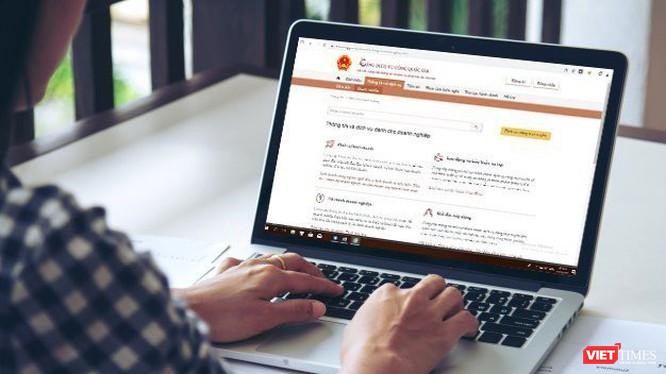 Nền tảng số chính là giải pháp đột phá để thúc đẩy phát triển Chính phủ số nhanh hơn, giảm chi phí, tăng hiệu quả. Ảnh: TQ.