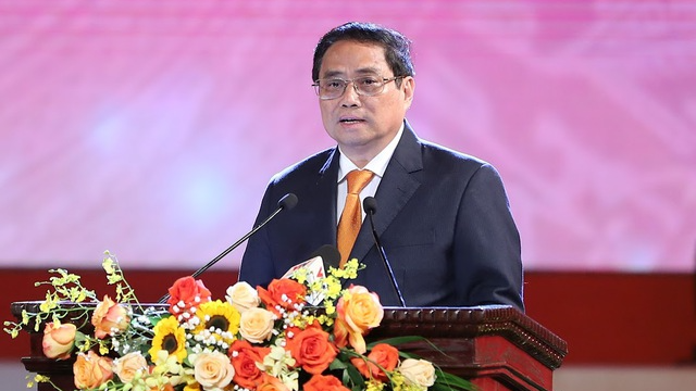 Thủ tướng Phạm Minh Chính nhấn mạnh việc phát triển công nghiệp văn hóa, công nghiệp giải trí có trọng tâm, trọng điểm và phù hợp với điều kiện, hoàn cảnh Việt Nam.