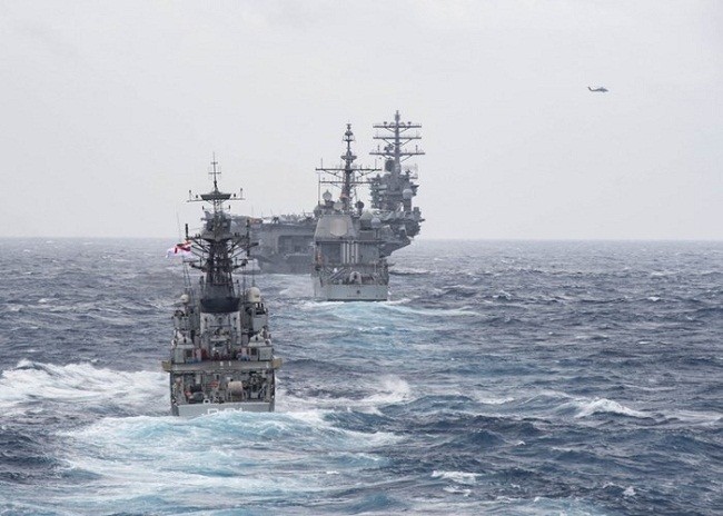 Tàu chiến và tàu sân bay của Mỹ, Nhật Bản, Ấn Độ tham gia cuộc tập trận Malabar 2017. Ảnh: Chinatimes