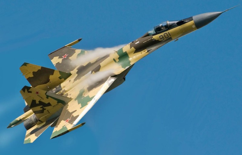 Mẫu phi cơ Su-35 do Nga chế tạo (Ảnh: National Interest)