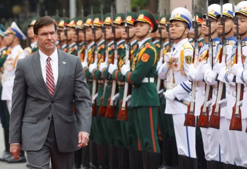 Bộ trưởng Quốc phòng Mỹ Mark Esper đang có chuyến thăm Việt Nam (Ảnh: Reuters)