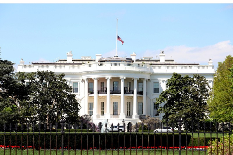 Từng xảy ra nhiều vụ vi phạm an ninh xung quanh Nhà Trắng trong vài năm gần đây (Ảnh: NYPost)