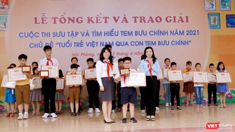 Em Lê Hoàng – học sinh lớp 4C, trường Tiểu học Võ Thị Sáu, Lê Chân, Hải Phòng - nhận giải đặc biệt.