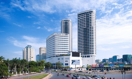 Indochina Plaza là khu tổ hợp căn hộ, văn phòng, thương mại tại Hà Nội. 