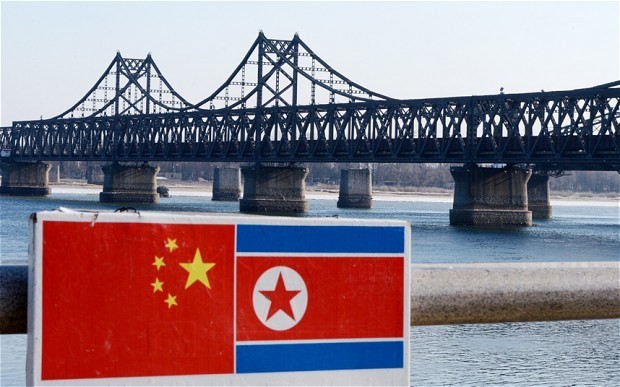 Cầu bắc qua sông Áp Lục, khu vực biên giới Trung Quốc-Triều Tiên. (Nguồn: AFP)