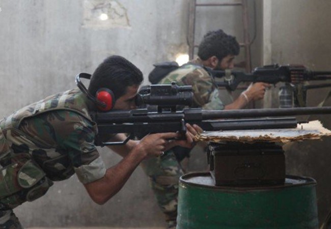 Các xạ thủ súng bắn tỉa trong quận Bani Zaid, Syria