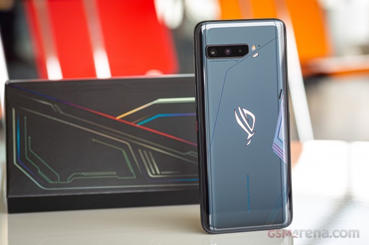 Rog Phone 3 Vs Black Shark 3 Pro: Đâu Là Chiếc Smartphone Gaming Đáng Mua ?