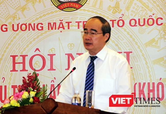Ông Nguyễn Thiện Nhân, Ủy viên Bộ Chính trị, Chủ tịch Ủy ban Trung ương MTTQ Việt Nam chủ trì đã tổ chức Hội nghị lần 9 tại TP Đà Nẵng. 