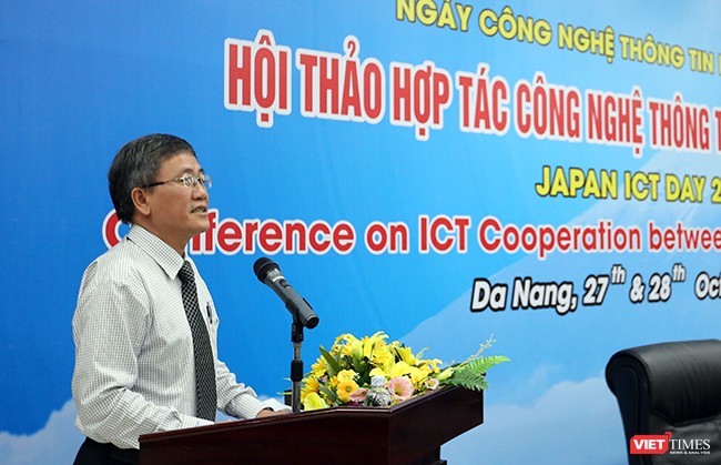 Ông Nguyễn Quang Thanh, Giám đốc Sở TT & TT TP Đà Nẵng chia sẻ tại Hội thảo. Ảnh Hồ Xuân Mai.