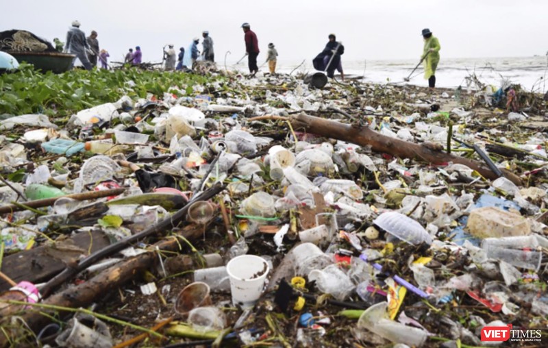 Hướng đến thành phố môi trường, phát triển bền vững, Đà Nẵng kêu gọi toàn TP chung tay hạn chế sử dụng chai nhựa, dụng cụ nhựa sử dụng 1 lần khó phân hủy