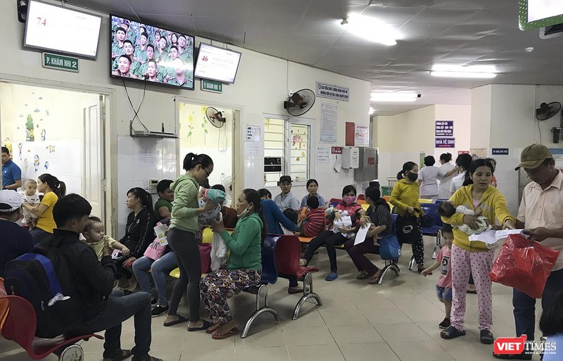 Một góc khu khám bệnh Bệnh viện Phụ sản - Nhi Đà Nẵng