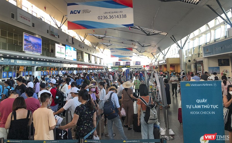 Nhà ga đi Sân bay Đà Nẵng