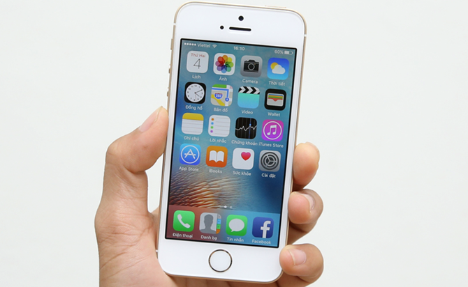 iPhone SE giảm giá sốc 3 triệu đồng đón iPhone 7