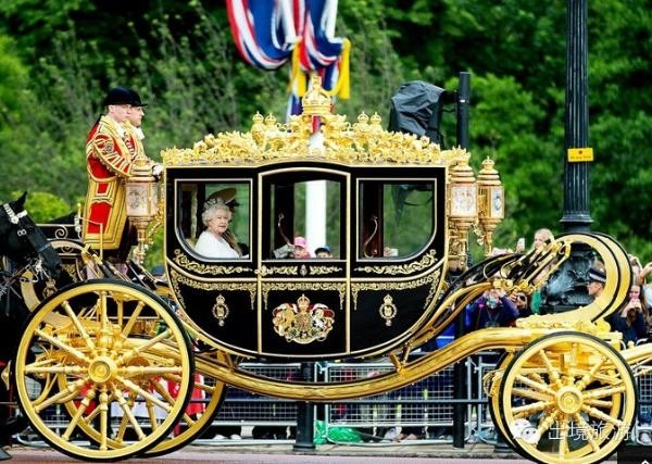 Cỗ xe ngựa sang trọng phục vụ nữ hoàng Anh trong nhiều chuyến du lịch