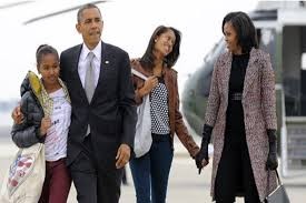 Gia đình tổng thống Obama đã sẵn sàng cho kỳ nghỉ Noel 2015 tại đảo Hawaii