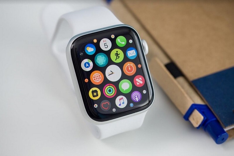 Kể từ ngày 1/9, nhiều sản phẩm của Apple sẽ bị đánh thuế, trong đó có đồng hồ thông minh Apple Watch. Ảnh: Phone Arena