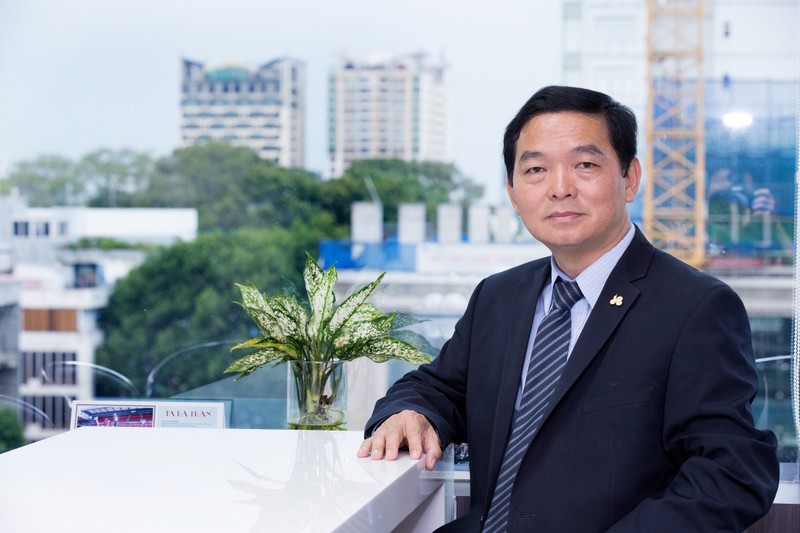 Ông Lê Viết Hải - Chủ tịch HĐQT, TGĐ - Công ty cổ phần Tập đoàn Xây dựng Hoà Bình