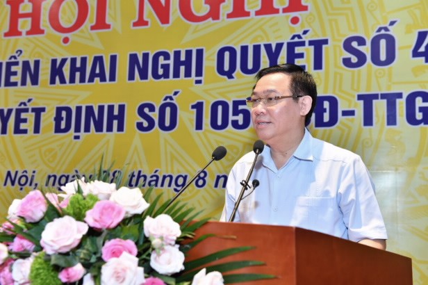 Phó Thủ tướng Chính phủ Vương Đình Huệ chỉ đạo tại Hội nghị
