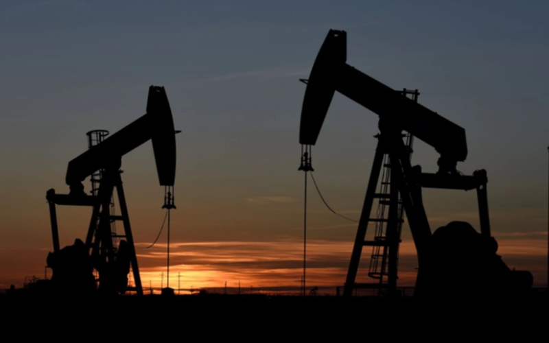 Kinh tế thế giới vẫn chưa thể 'cai nghiện' dầu mỏ? (Ảnh: Reuters)