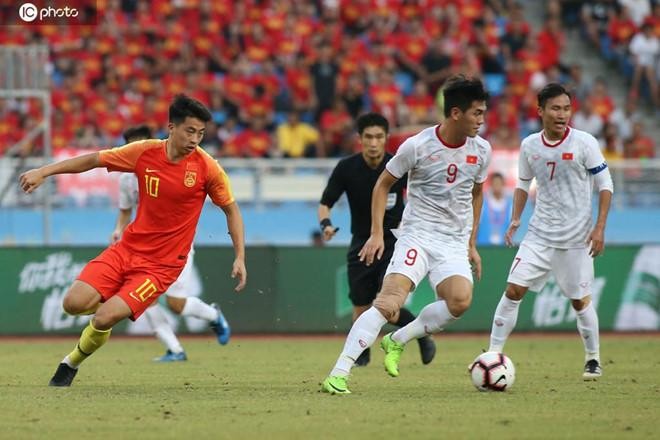 CĐV Trung Quốc vui mừng khi tránh được U23 Việt Nam