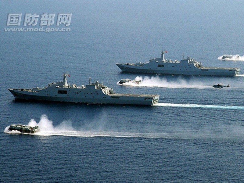 Trang tin Nhà quan sát của Trung Quốc cho rằng: các cuộc diễn tập này nhằm tạo nên sức ép quân sự to lớn lên Đài Loan, đáp trả việc Mỹ  bán vũ khí cho Đài Loan cách đây không lâu.