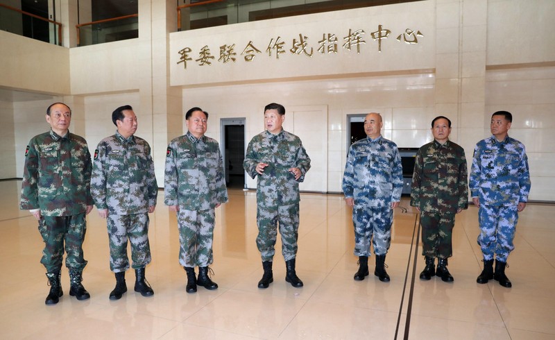 Lần đầu tiên trong Sách trắng quốc phòng  của Trung Quốc đề cập đến khả năng dùng vũ lực để giải quyết vấn đề Đài Loan 